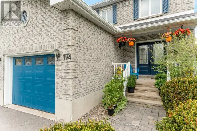 174 TARTAN DRIVE Ottawa, Ontario62865714022786121