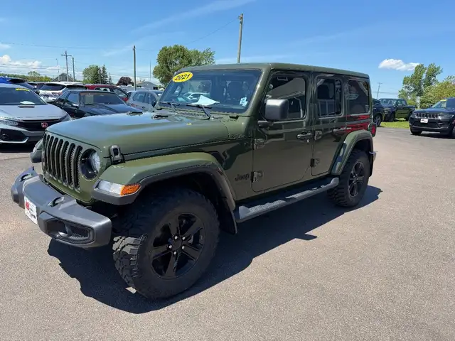 2021 Jeep Wrangler SAHARA ALTITUDE 4WD in Cars & Trucks in Summerside - Image 4