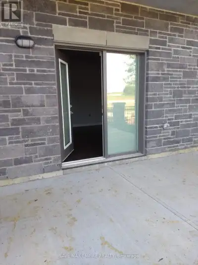 102 - 35 KINGSBURY SQUARE Guelph (Pineridge/Westminster Woods),