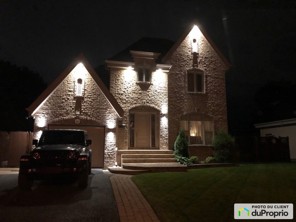 $859,990 - 2 Storey for sale in Chateauguay — photo 2