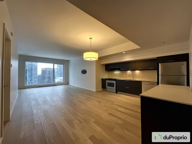 $450,000 - Condominium in Ville-Marie (downtown, old Mtl) — photo 2