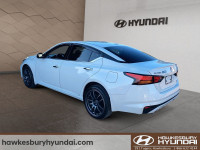 Command the road in the 2024 Nissan Altima Platinum – the perfect fusion of sophisticated design, ad... (image 3)