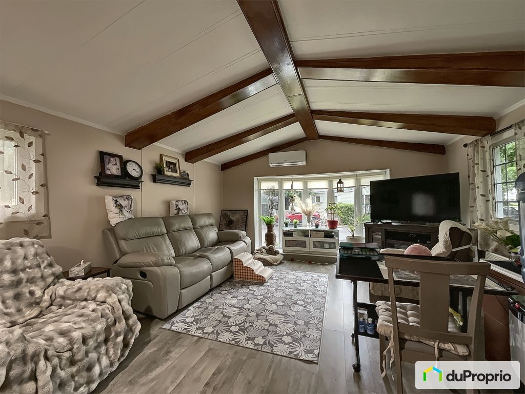 $275,000 - Mobile home for sale in St-Jacques-Le-Mineur — photo 3