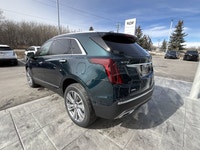 | Bose Performance Series 14-Speaker Audio | Hands-Free Power Liftgate | UltraView Panoramic Sunroof... (image 5)