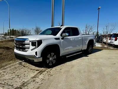 This GMC Sierra 1500 delivers a Gas V8 5.3L/325 engine powering this Automatic transmission. TRANSMI...