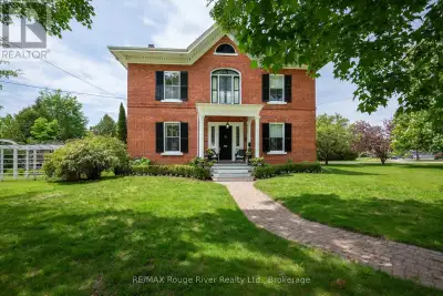 Welcome to 181 Ontario Street, The Sonning House, one of Cobourg's most prominent historic estates....