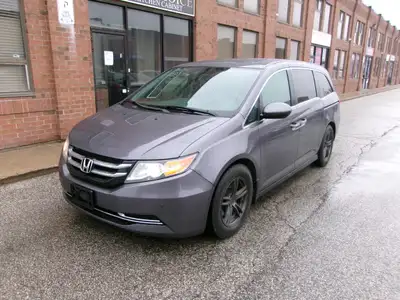 2015 HONDA ODYSSEY EXL! (416)-675-6061 - NEW ARRIVAL! LOCAL ONTARIO CLEAN TITLE VEHICLE! VERY WELL M...