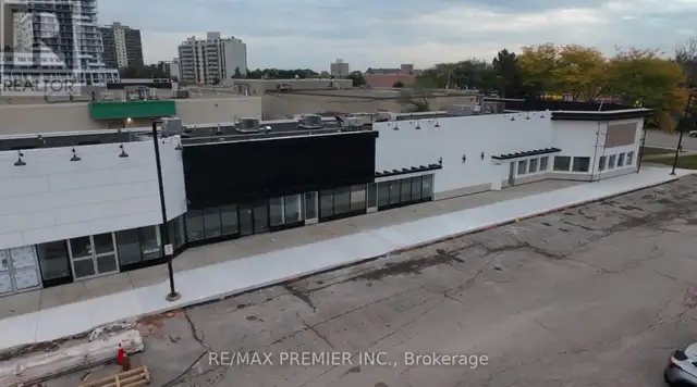 3 - 171 SPEERS ROAD Oakville (QE Queen Elizabeth), Ontario in Commercial & Office Space for Rent in Oakville / Halton Region - Image 3