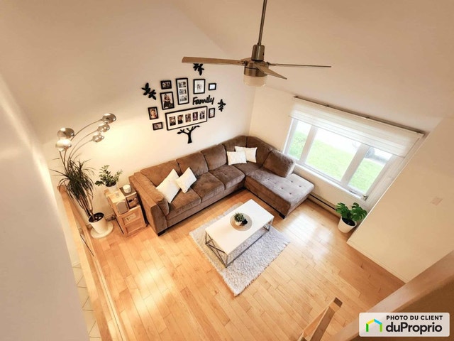 $549,000 - 2 Storey for sale in Longueuil (St-Hubert) — photo 2