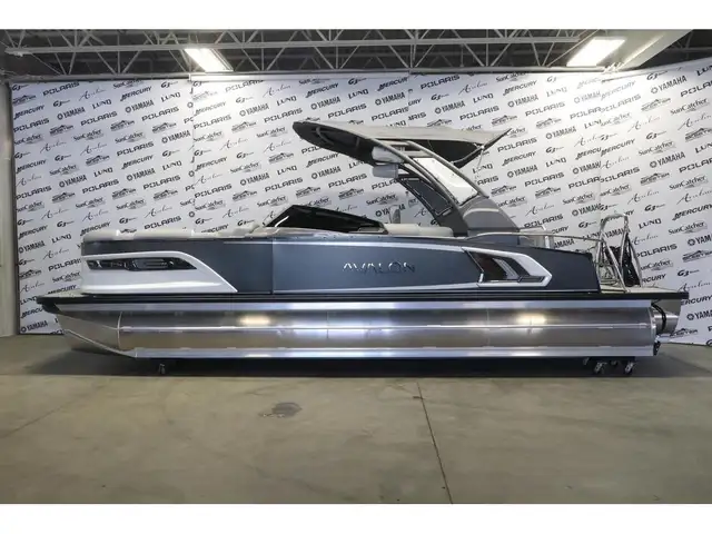 2026 Avalon EXCALIBUR LTD 2585 FLW + MERCURY 300XL RACING in Powerboats & Motorboats in Laurentides - Image 3