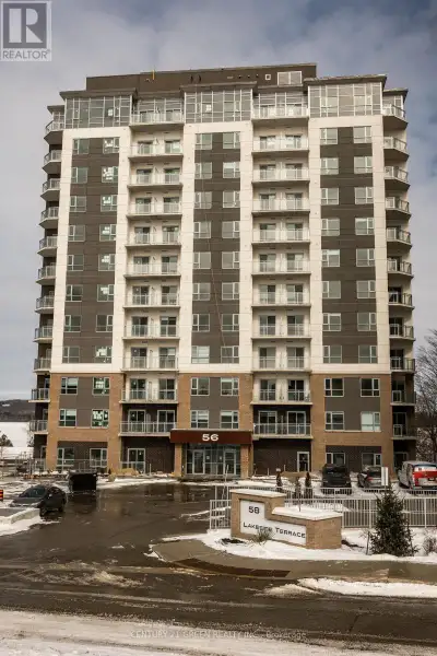 607 - 56 LAKESIDE TERRACE Barrie (Little Lake), Ontario