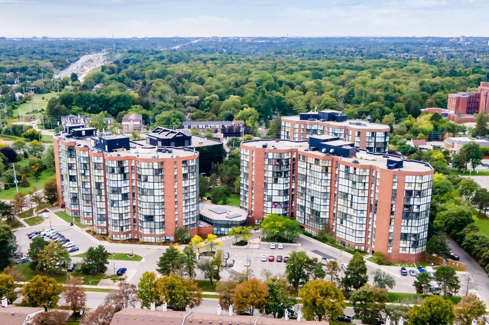Sherobee Apartments - 1 Bdrm available at 2076, 2100 Sherobee Ro in Long Term Rentals in Mississauga / Peel Region