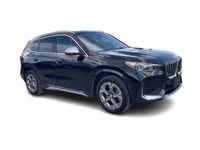 2024 BMW X1 xDrive28i Black Sapphire Metallic *** PREMIUM ESSENTIAL *** *** X LINE *** *** LOW MILEA... (image 3)