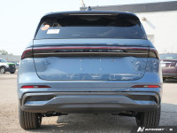 Sunroof, Cooled Seats, Premium Audio, Navigation, Wireless Charging! Whether you're drawn to its lux... (image 3)