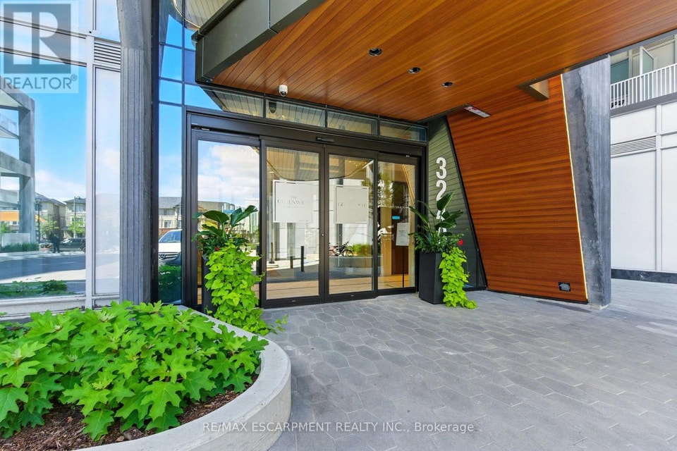 820 - 3240 WILLIAM COLTSON AVENUE Oakville (JM Joshua Meadows), 4