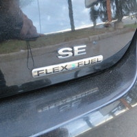 This 2016 Ford Focus SE is a reliable sedan with a sleek black exterior and a stylish charcoal inter... (image 9)