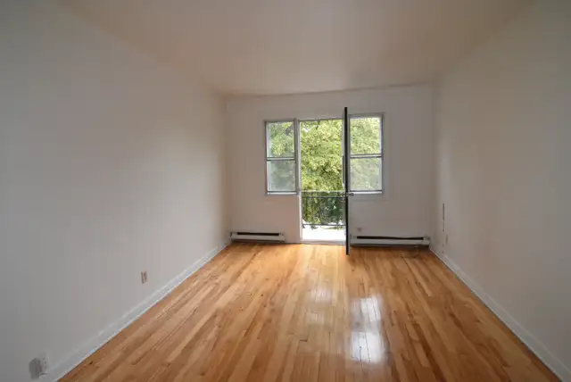 4½ à Montréal (NDG) Stationnement inclus in Long Term Rentals in City of Montréal - Image 3