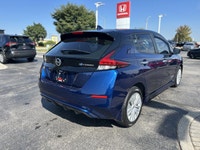 This 2018 Nissan LEAF S hatchback is ready to electrify your daily commute. Boasting a vibrant Deep... (image 4)