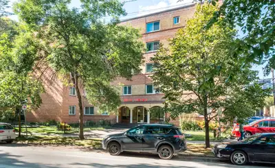 421 Assiniboine Ave- Eden Towers- 2 Bedroom