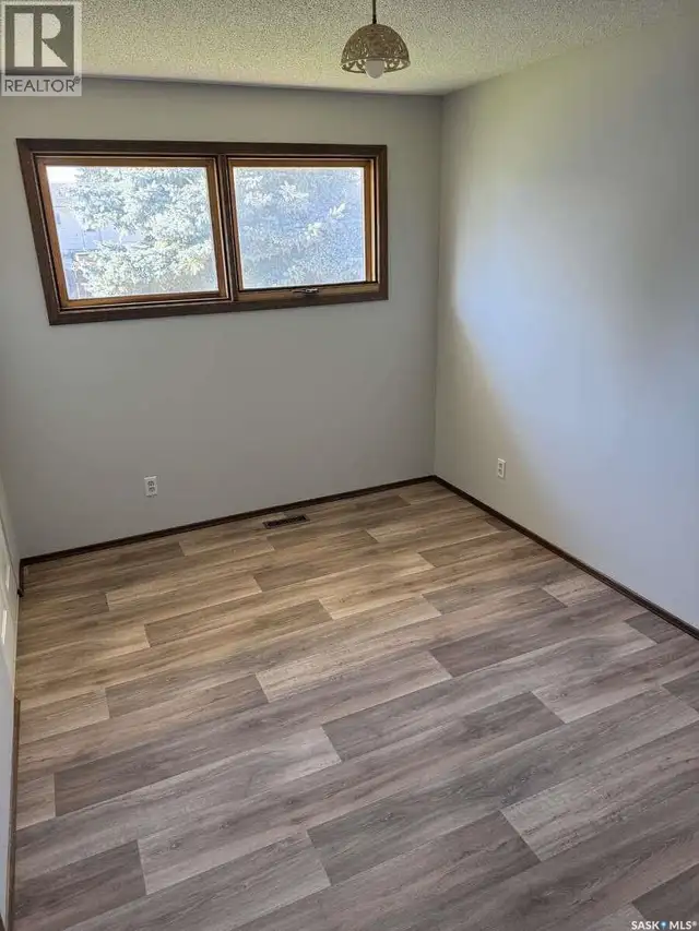 58 Stewart CRESCENT Yorkton, Saskatchewan in Houses for Sale in Regina - Image 18