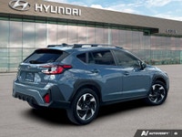 The advertised vehicle price is based on a promotional finance offer. Customers who purchase the veh... (image 4)