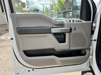 Powerful 6.7L V-8 Turbo Diesel engine - 4x4 drive for Canadian terrains - Comprehensive safety featu... (image 5)