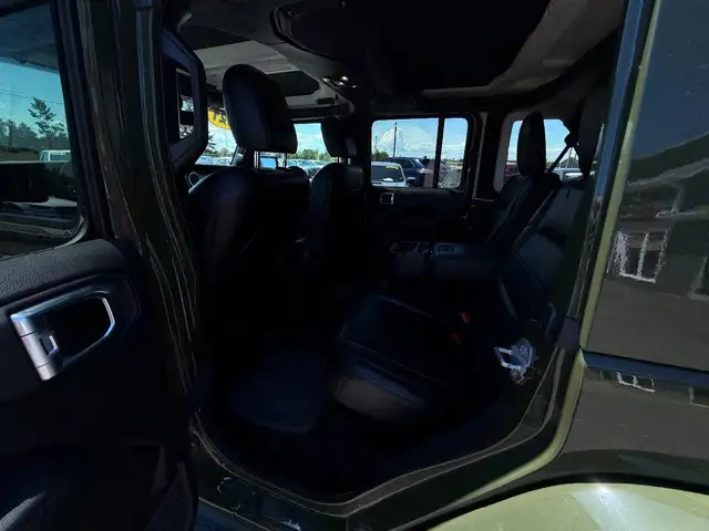 2021 Jeep Wrangler SAHARA ALTITUDE 4WD in Cars & Trucks in Summerside - Image 20