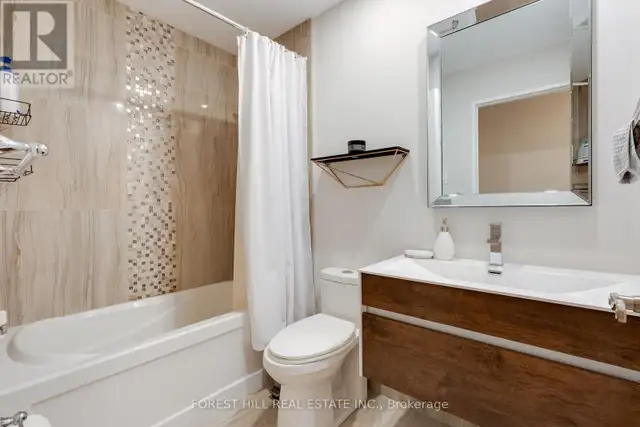 PH01 - 30 HARDING BOULEVARD W Richmond Hill (North Richvale), On in Condos for Sale in Markham / York Region - Image 15