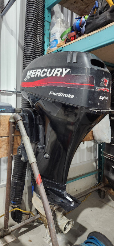 Mercury 25hp Outboard Motor in Boat Parts, Trailers & Accessories in Norfolk County