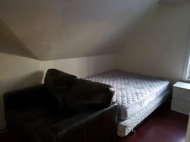 Room for Rent, In Tiverton in Room Rentals & Roommates in Owen Sound - Image 7