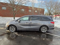 Certified. EX-L|DVD|CarPlay|Heated Seats|One Owner 2024 Honda Odyssey EX-L EX-L|DVD|CarPlay|Heated S... (image 3)