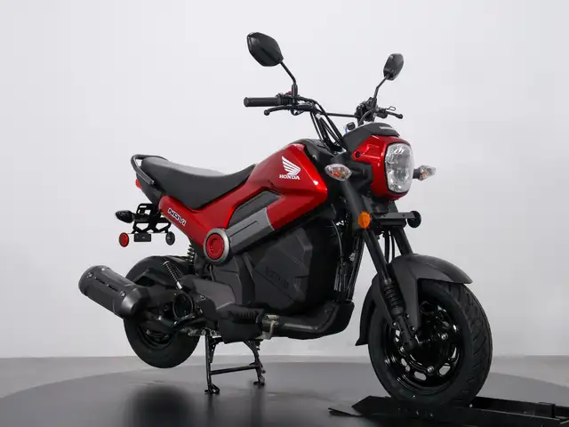 2025 Honda Navi 110 in Scooters & Pocket Bikes in Kelowna - Image 2