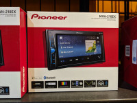 *Car Audio GPS with Nav and Bluetooth by Pioneer Kenwood Sony