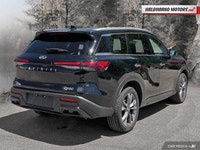 This QX60 has a dependable Gas V-6 3.5L engine powering this Automatic transmission. Power Passenger... (image 4)