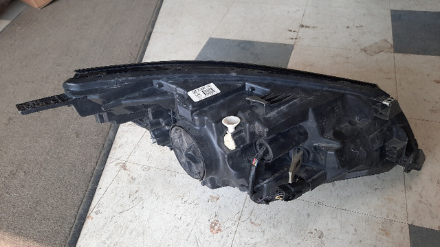 2014 Buick Lacrosse OEM Headlights in Auto Body Parts in Cambridge - Image 3