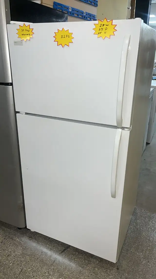 Frigidaire 28” Refrigerator Fully Tested  30-Day Warranty in Refrigerators in Kitchener / Waterloo - Image 2