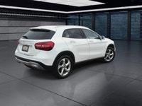 Introducing the pristine 2020 Mercedes-Benz GLA 250 4MATIC SUV in a stunning white finish, coupled w... (image 7)