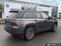 This Jeep Grand Cherokee 4xe boasts a Intercooled Turbo Gas/Electric I-4 2.0 L/122 engine powering t... (image 4)