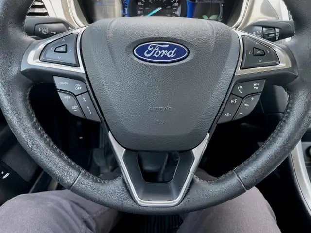 2019 Ford Fusion Energi SEL FWD Cam in Cars & Trucks in Longueuil / South Shore - Image 21