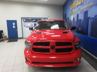 RAM 1500 2019 CLASSIC EXPRESS NIGHT EDITION V-8 5.7 LITRES HÉMI CREW-CAB BOITE 5.7 PIEDS / 4X4 / MAG... (image 3)
