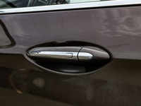 2.0T | Panoramic Sunroof | Heads-Up Display | Heated & Ventilated Front Seats | Heated Second Row Se... (image 7)