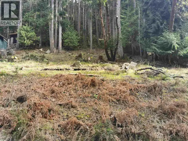 LOT 25 WOOD DALE DRIVE Mayne Island, British Columbia in Land for Sale in Victoria - Image 3