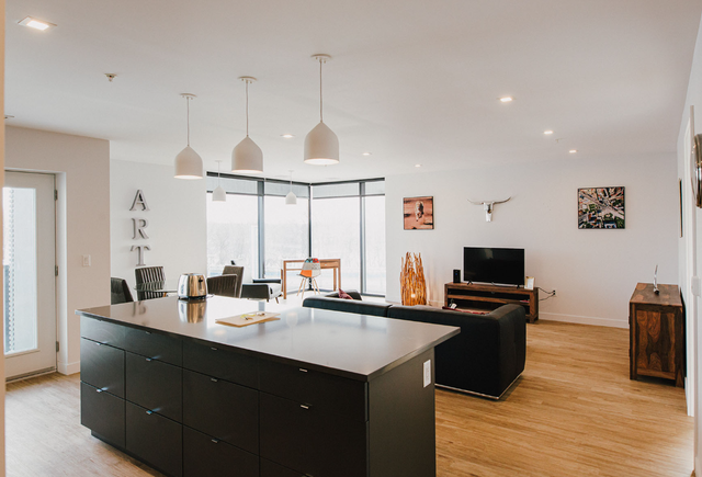 Modern 2BR in Winnipeg | Fully Furnished | Short Term Rental in Short Term Rentals in Winnipeg - Image 5