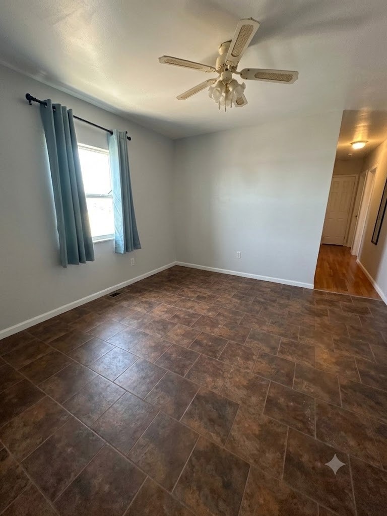 2 Bed Unit in Amherst - Well Maintained Building 1