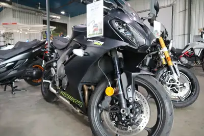 Argyll Motorsports 2026 Triumph Daytona 660 Sapphire Black Streetwise. Track-Proven. Features may in...
