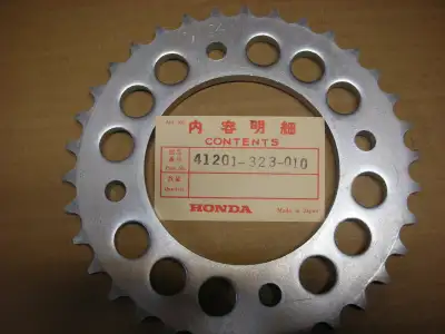 NOS Honda rear sprocket correct for CB 500-4 34 T 1971 thru 1973 KO K1 K2 can be shipped at buyers c...