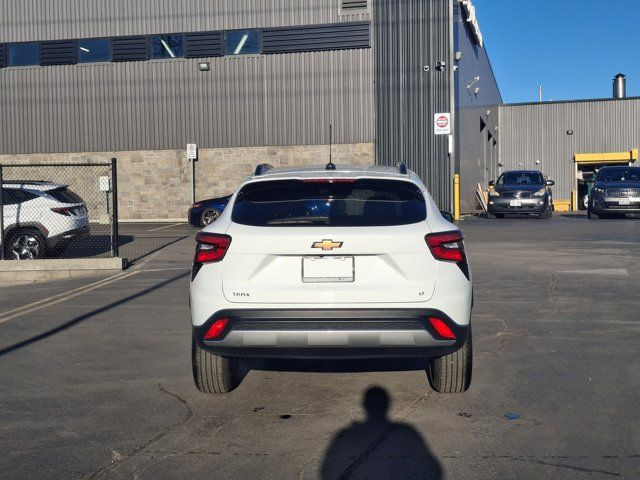 2024 Chevrolet Trax LT | Sunroof | Heated Seats + Steering in Cars & Trucks in Guelph - Image 4