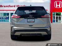 Command every journey in the capable 2023 Ford Edge SEL, boasting a responsive and fuel-efficient Tw... (image 5)
