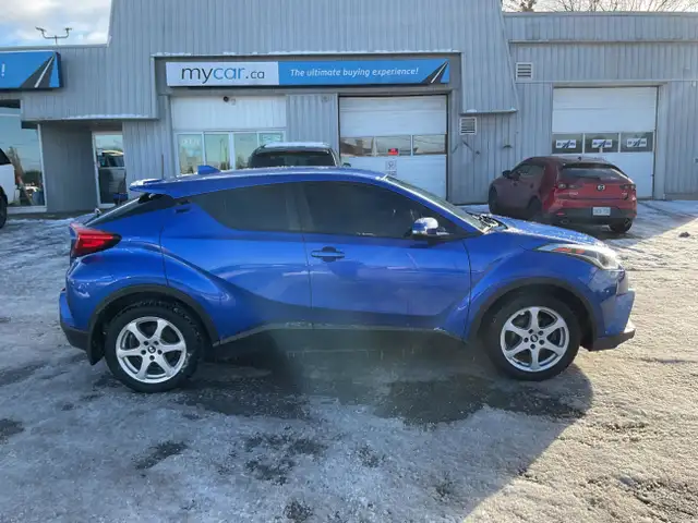 2019 Toyota C-HR in Cars & Trucks in Ottawa - Image 3
