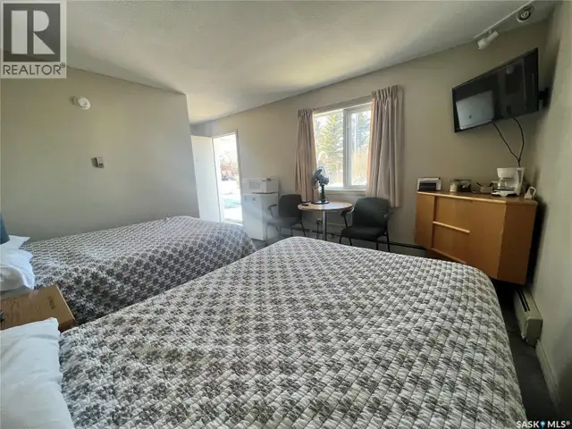 447 Saskatchewan STREET Elbow, Saskatchewan in Commercial & Office Space for Sale in Moose Jaw - Image 12
